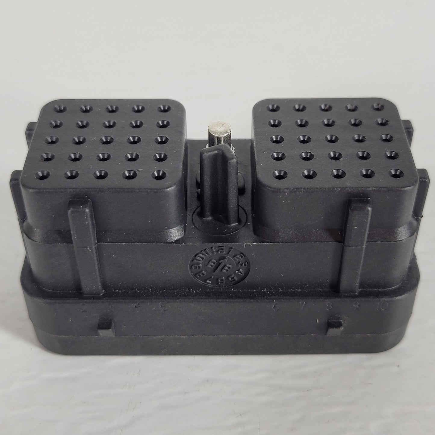 Deutsch DRC26-50S 50-Way Socket Plug Housing DRC Series Connector