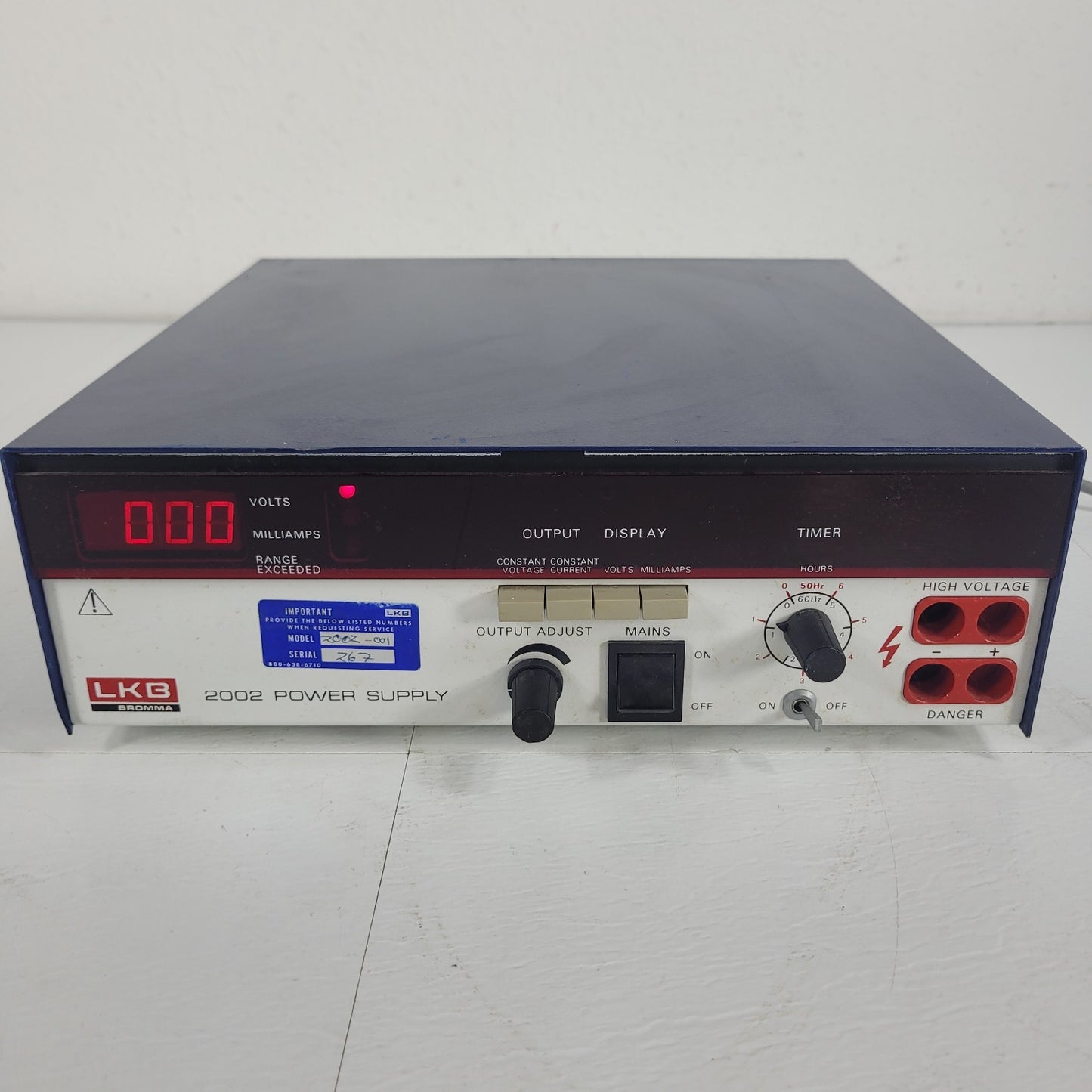 LKB Bromma 2002 95-71-1002 Variable DC Electrophoresis Power Supply TESTED