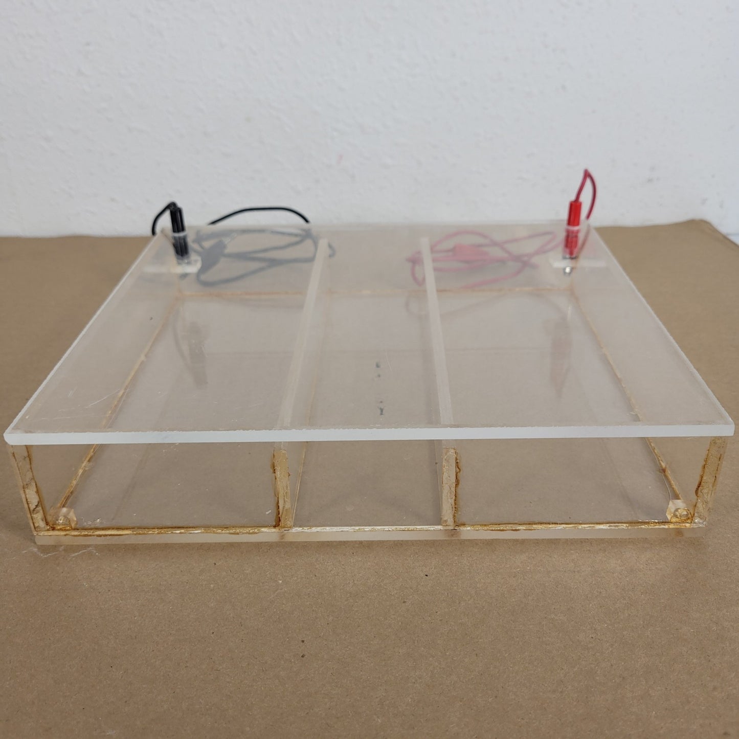 Large Acrylic Horizontal Gel Electrophoresis Chamber UVT Tray Power Leads Ellard