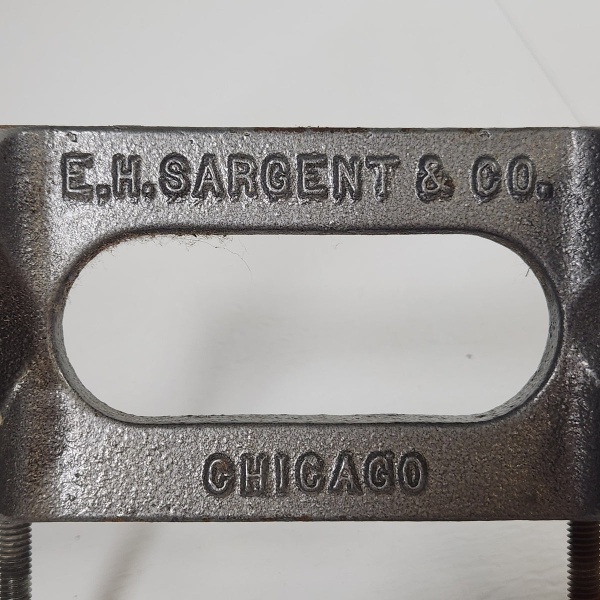 E.H. Sargent Single Gas Cylinder Holder Double Clamp Laboratory Bench Mount