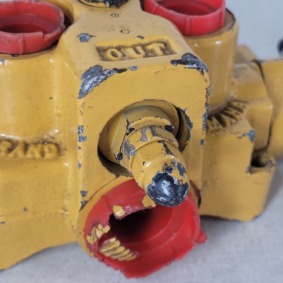 Omaha Standard Heavy Duty Hydraulic Directional Control Valve Assembly Untested