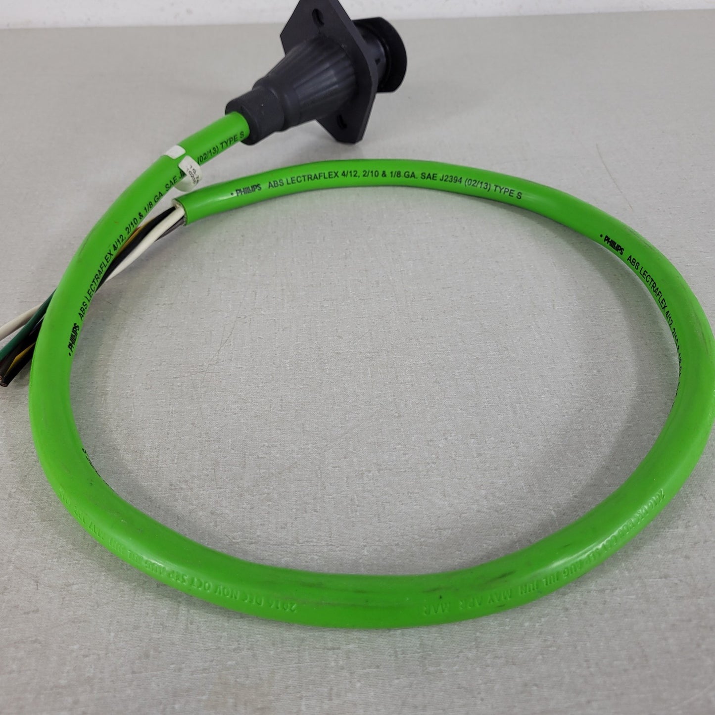 Phillips STA-DRY SAE J560 7-Way Trailer Plug Pigtail Cable Green Lead