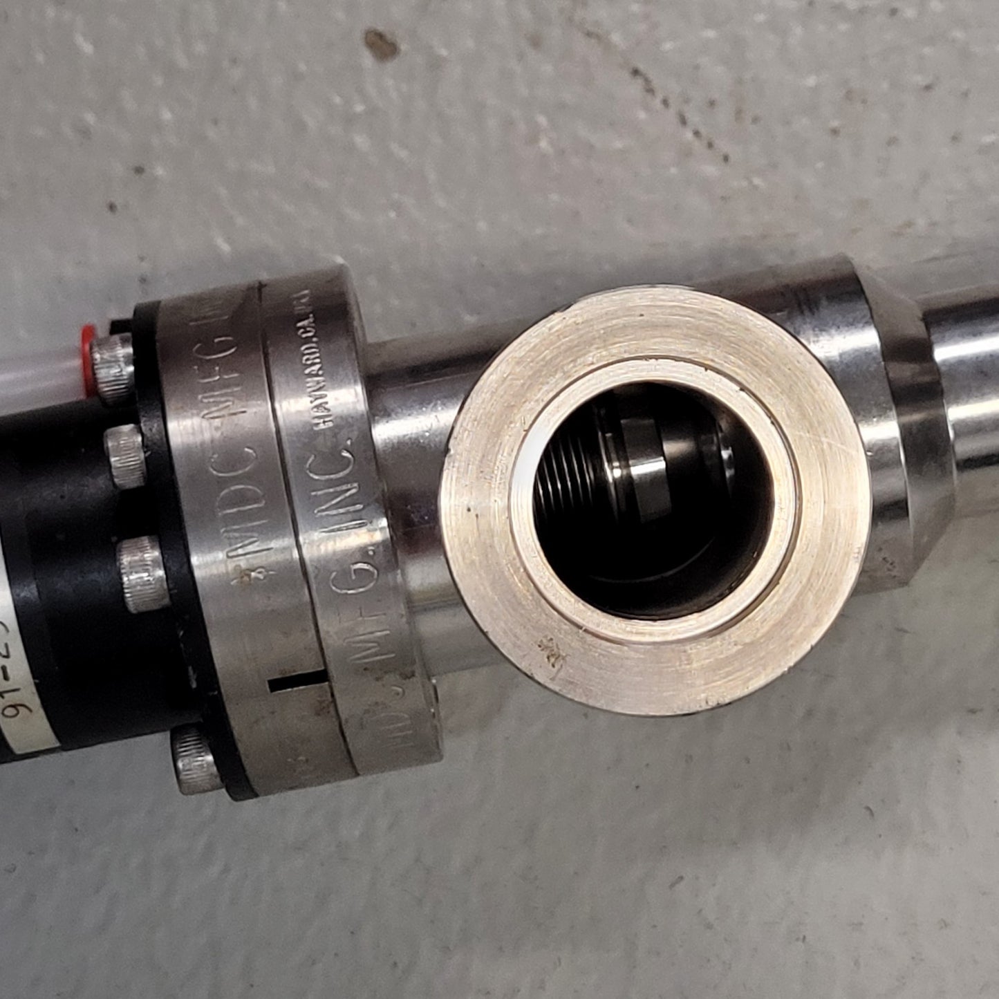 MDC 311073 KAV-100-P KF25 NW25 Pneumatic NC SS High Vacuum Angle Valve Tested