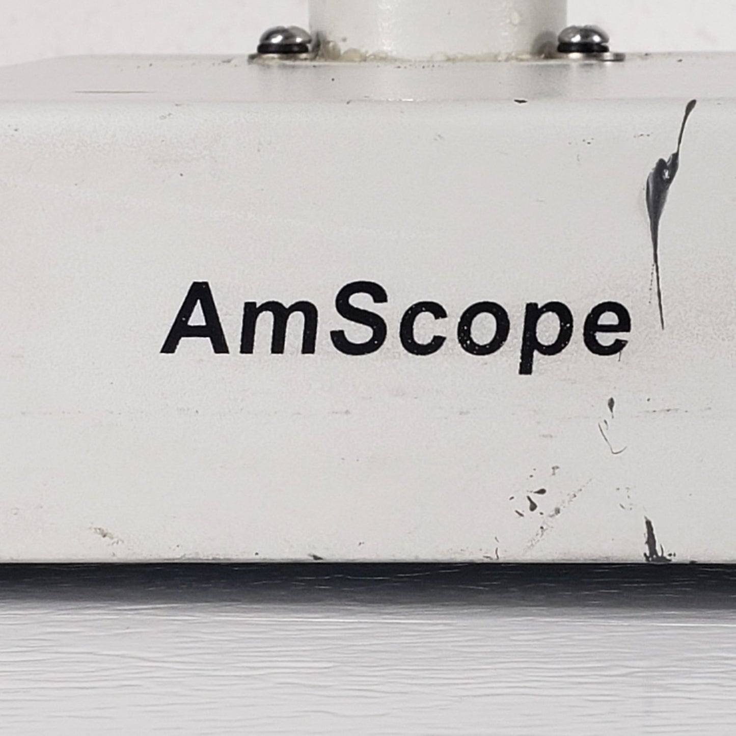 AmScope SM-4B Series 3.5-22.5x Stereo Microscope w/double Arm Stand Wide View