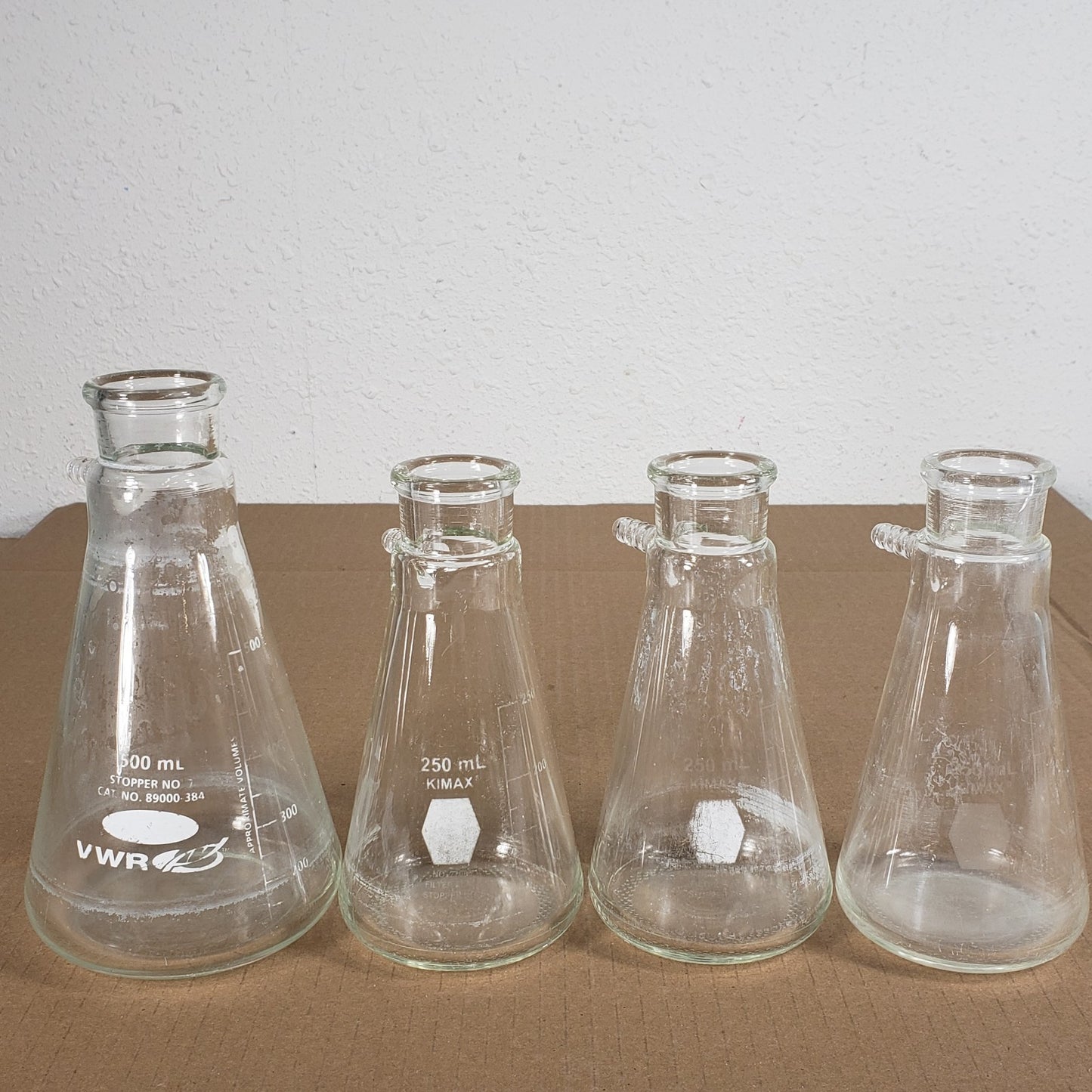 Lot of 4 VWR/Kimax 89000-384/27060-250 500/250mL Heavy Walled Filter Flasks