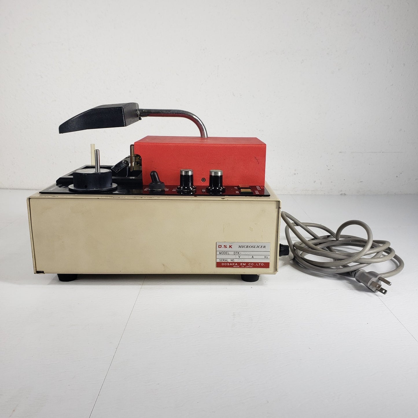 TESTED Dosaka DSK DTK-1500E Microslicer Vibrating Microtome w/ Lamp