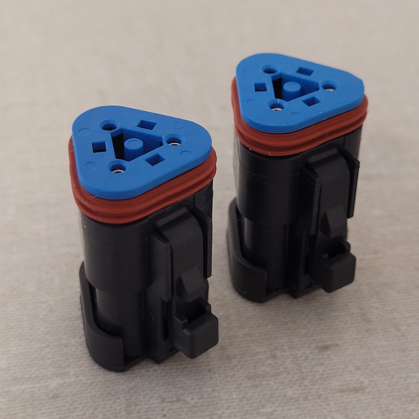 2x Deutsch DT06-3S-EP10 3-Way Socket Plug Connectors 120 Ohm Resistor A-B Black