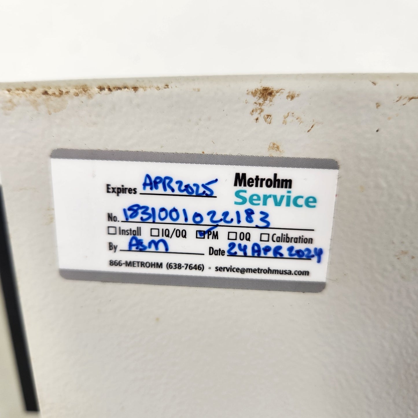 TESTED Metrohm 831 KF Coulometer Karl Fischer Titrator w/ 703 Ti Stand