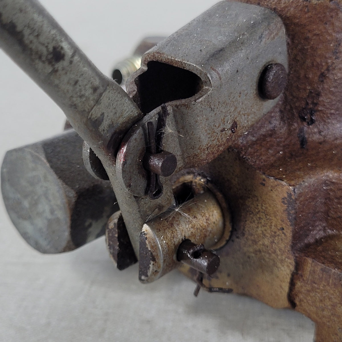 Prince RD5200 2-Spool Hydraulic Directional Control Valve Lever 30 GPM Untested