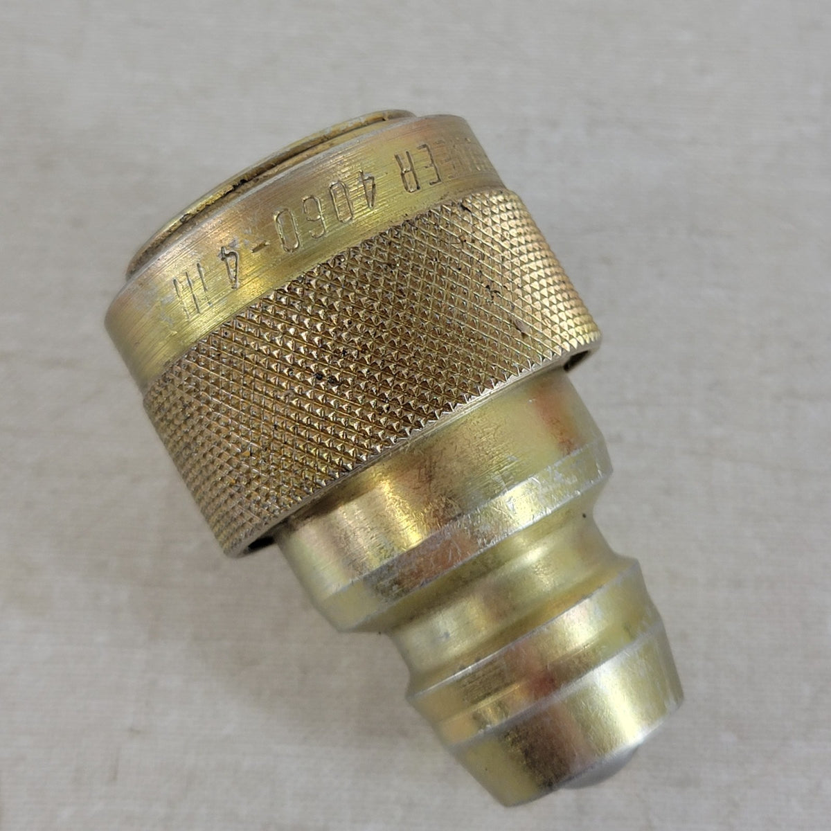 Parker Pioneer 4060-4 1/2" Hydraulic Adapter ISO Tip to Old John Deere Coupler