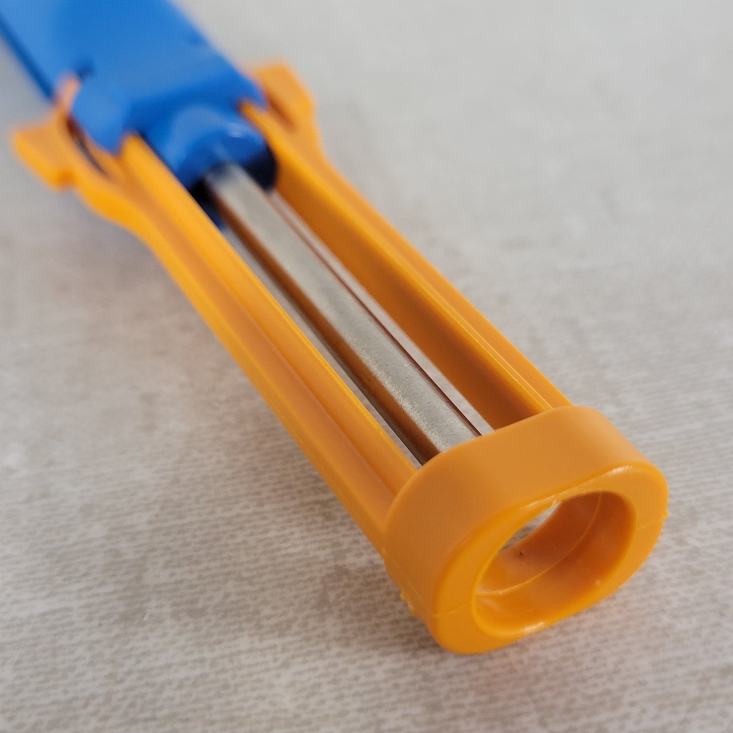 TE Connectivity AMP 1-1579018-4 MQS Contact Extraction Tool Blue