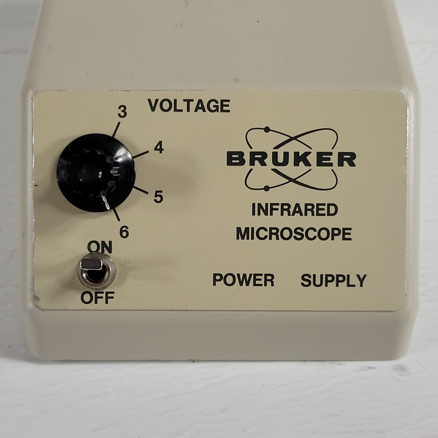 BRUKER Infrared Microscope Power Supply, 3-6V, CEE 7/7 European Style Plug