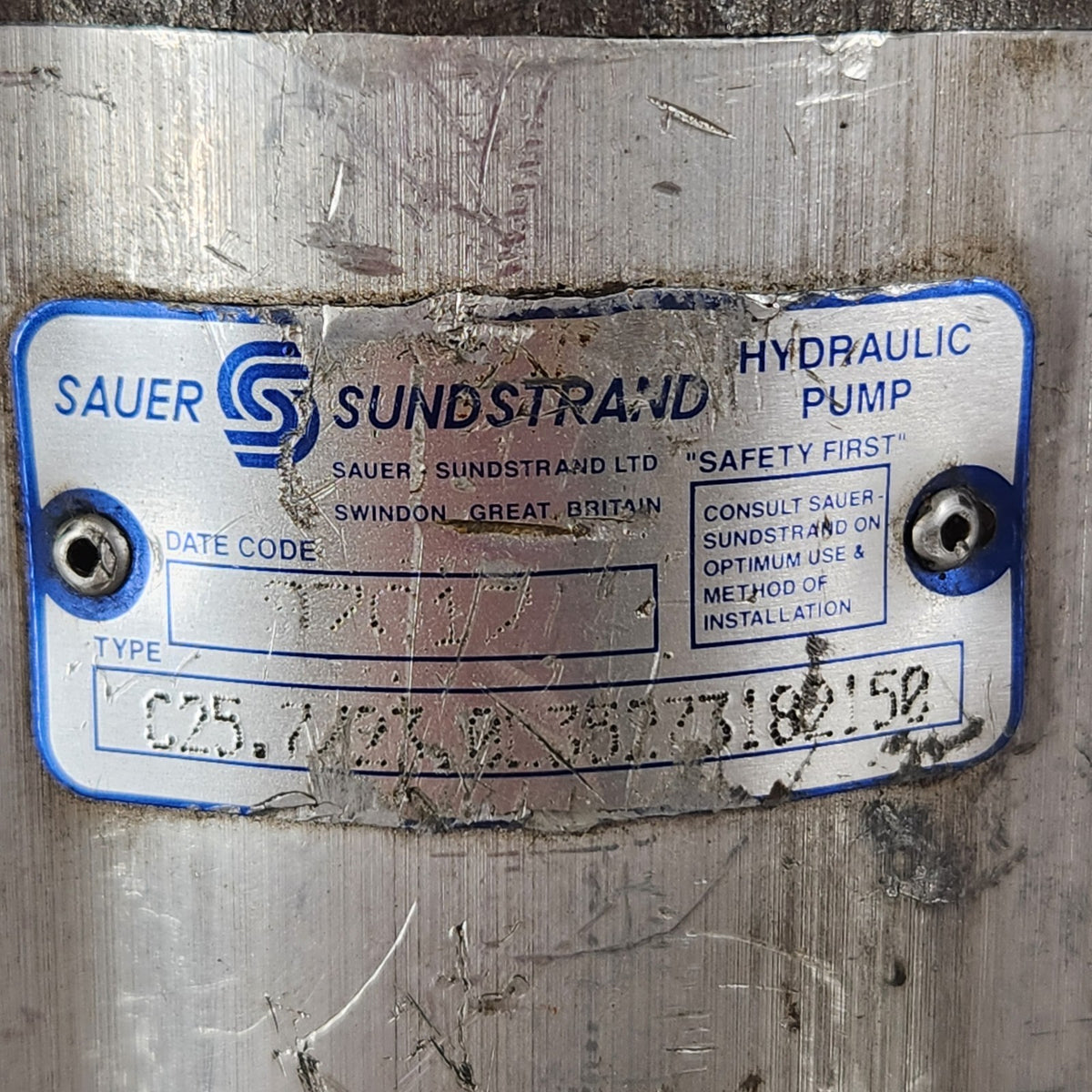 Sauer Sundstrand C25 Tandem Hydraulic Piston Pump Hydrostatic Drive Untested