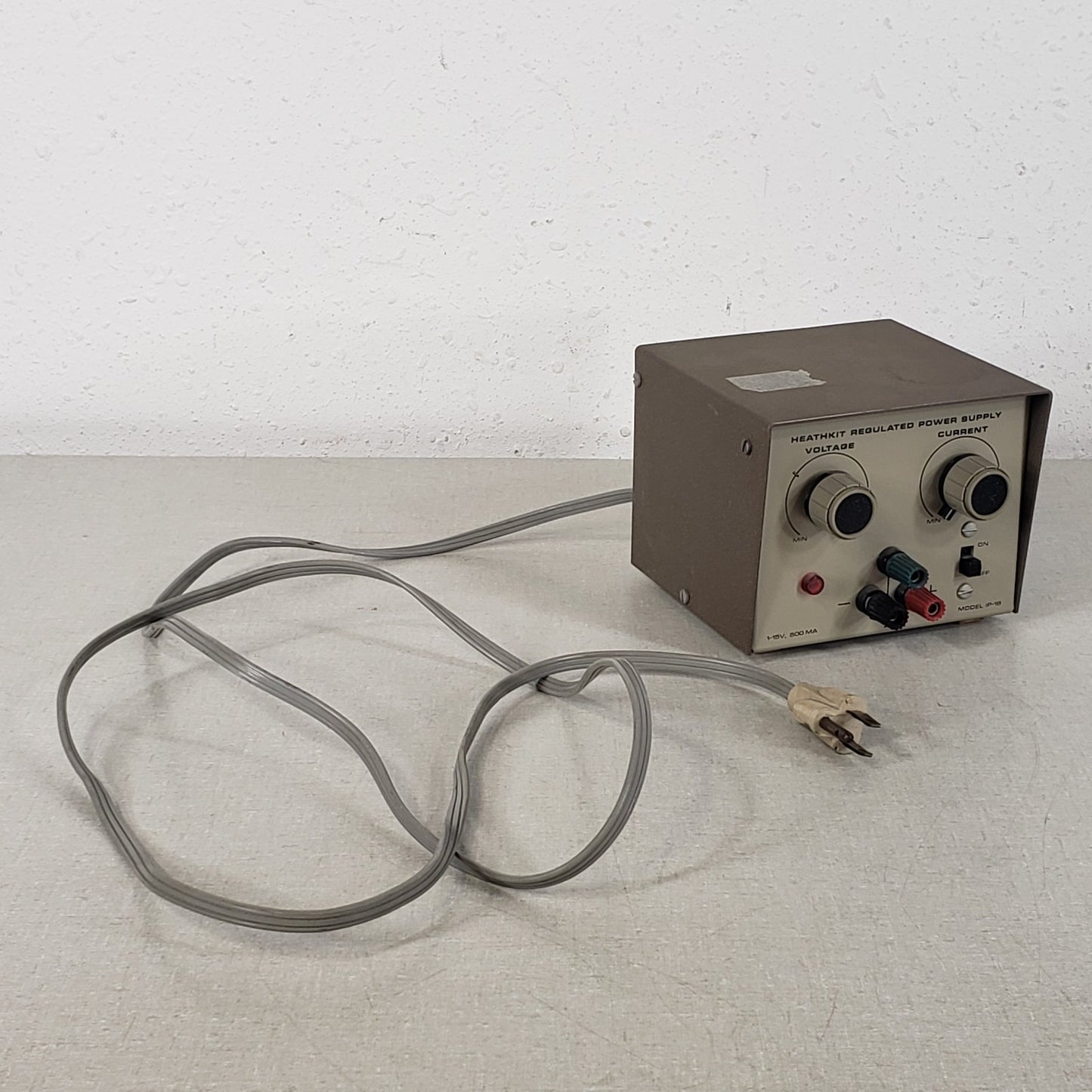 TESTED HEATHKIT IP-18 Regulated DC Power Supply 1-15V 500mA Vintage Bench