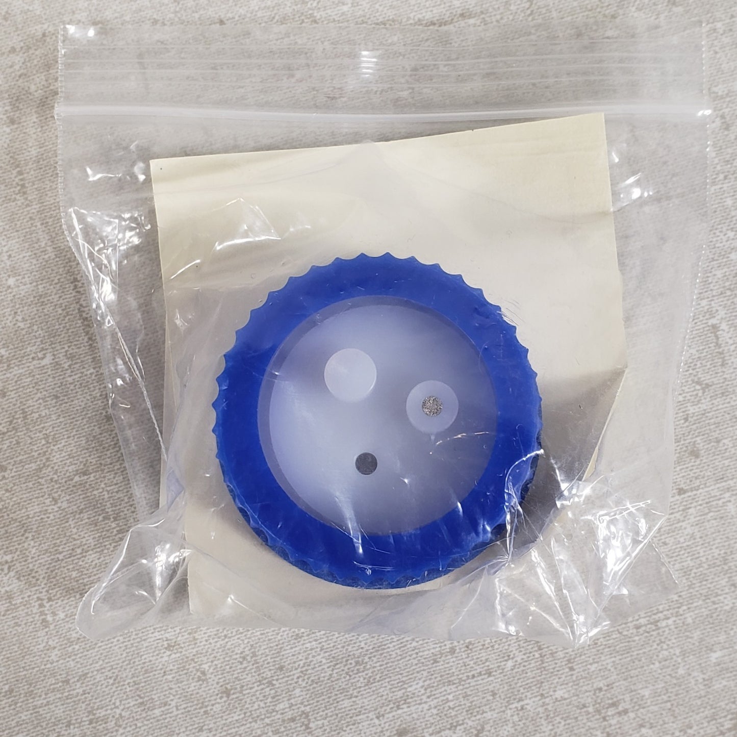 Lot of 4 Shimadzu 220-91411-00 Blue Injection Molded Bottle Cap Assemblies