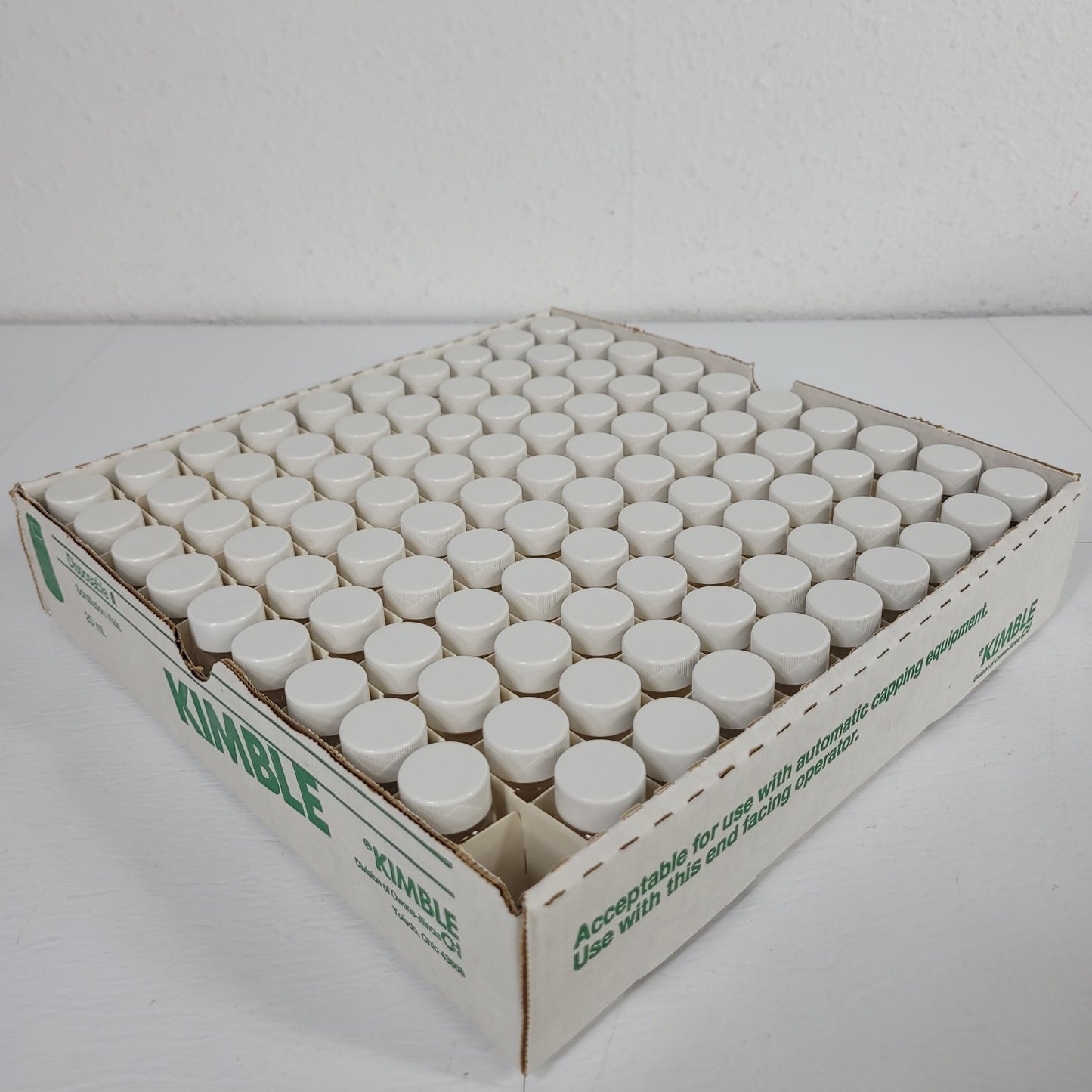 Lot of 99 KIMBLE 74500-20 20mL Glass Scintillation Vials 22-400 w/ Caps NEW