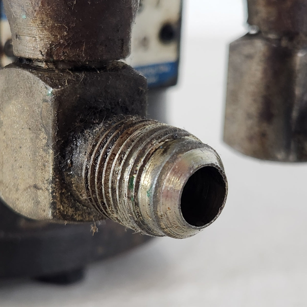EATON 101-1001-000 Char-Lynn H-Series LSHT Hydraulic Motor Untested
