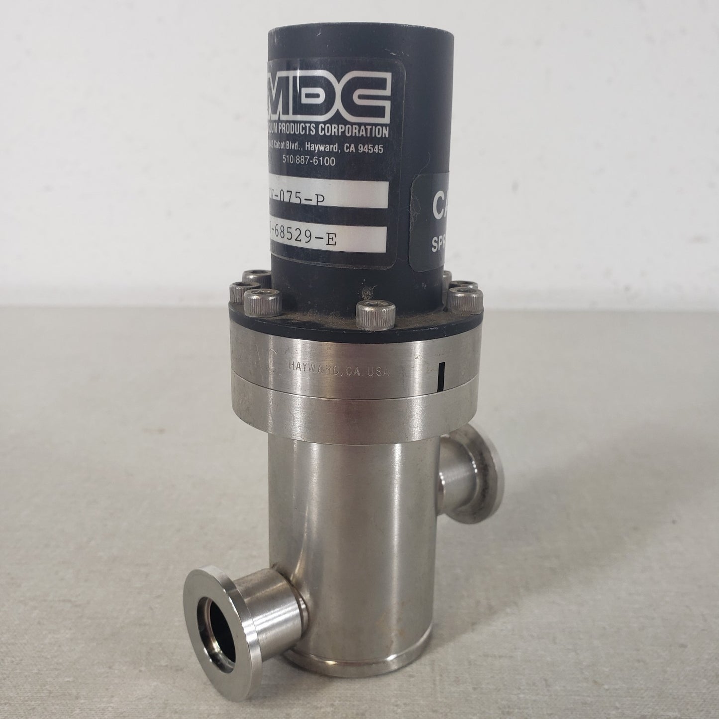 MDC Precision KIV-075-P 321052 Pneumatic Inline Vacuum Valve KF16 NW16