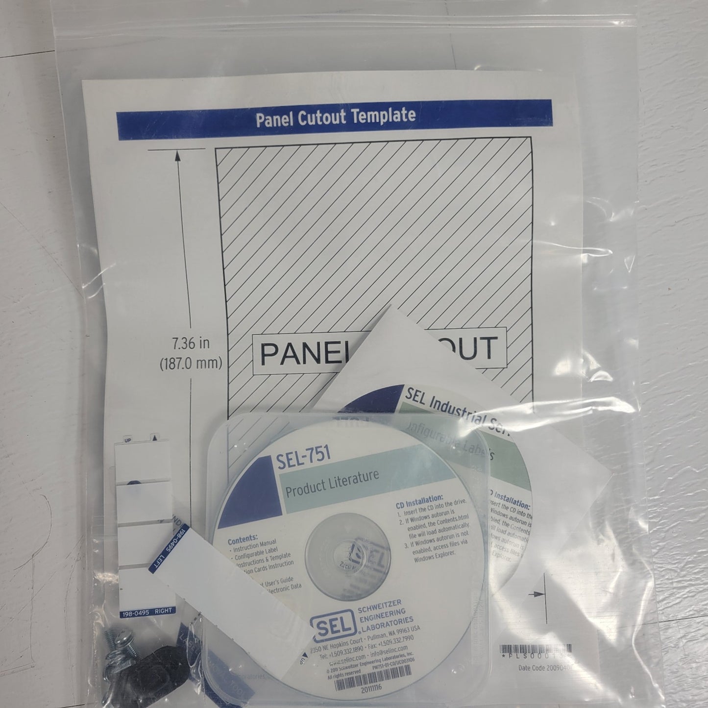 SEL-751 751001A0X0X0X810230 Feeder Protection Relay 120/240VAC w/ Manual CD