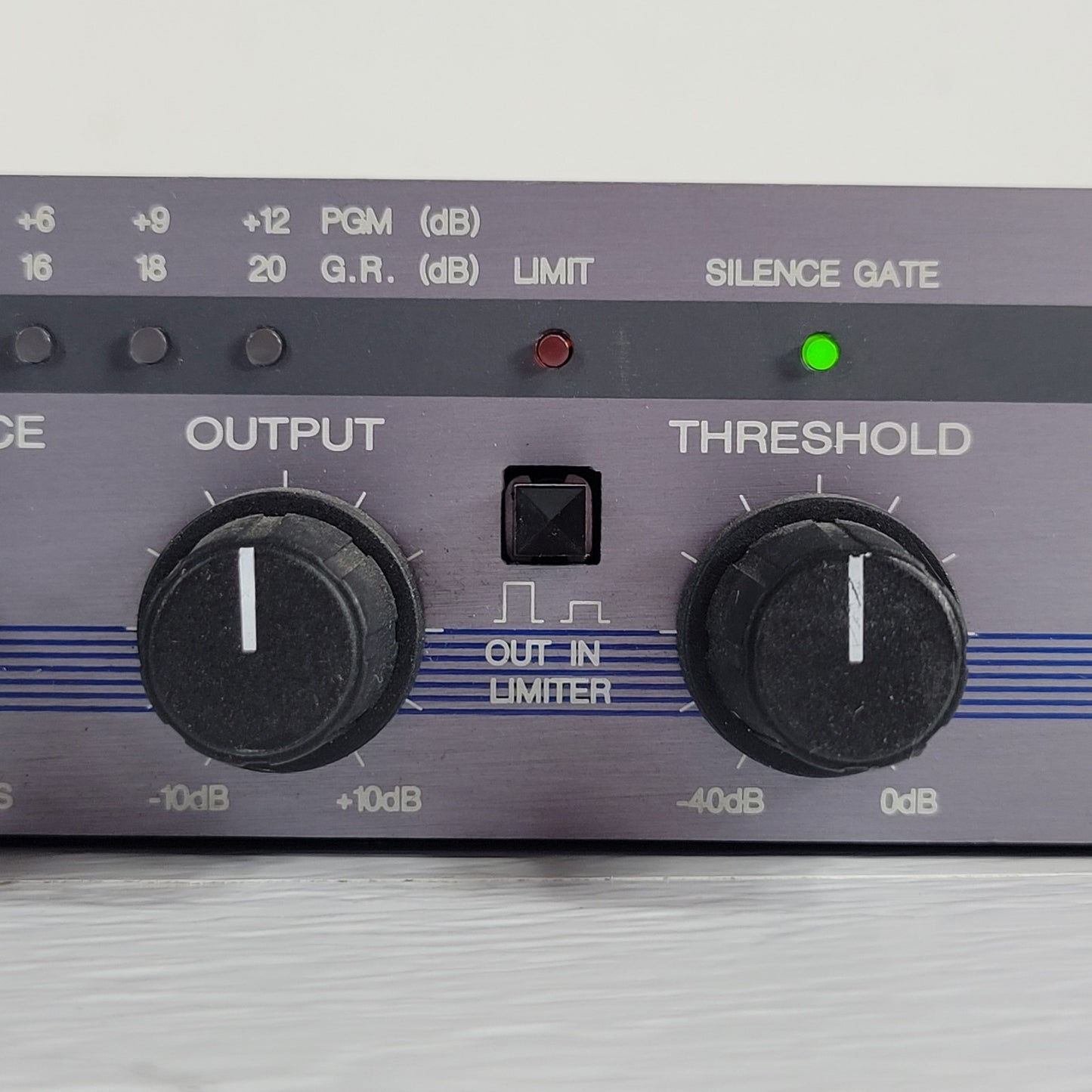 APHEX Compellor Model 320A, Dual Channel Automated Compressor, Mono and Stereo