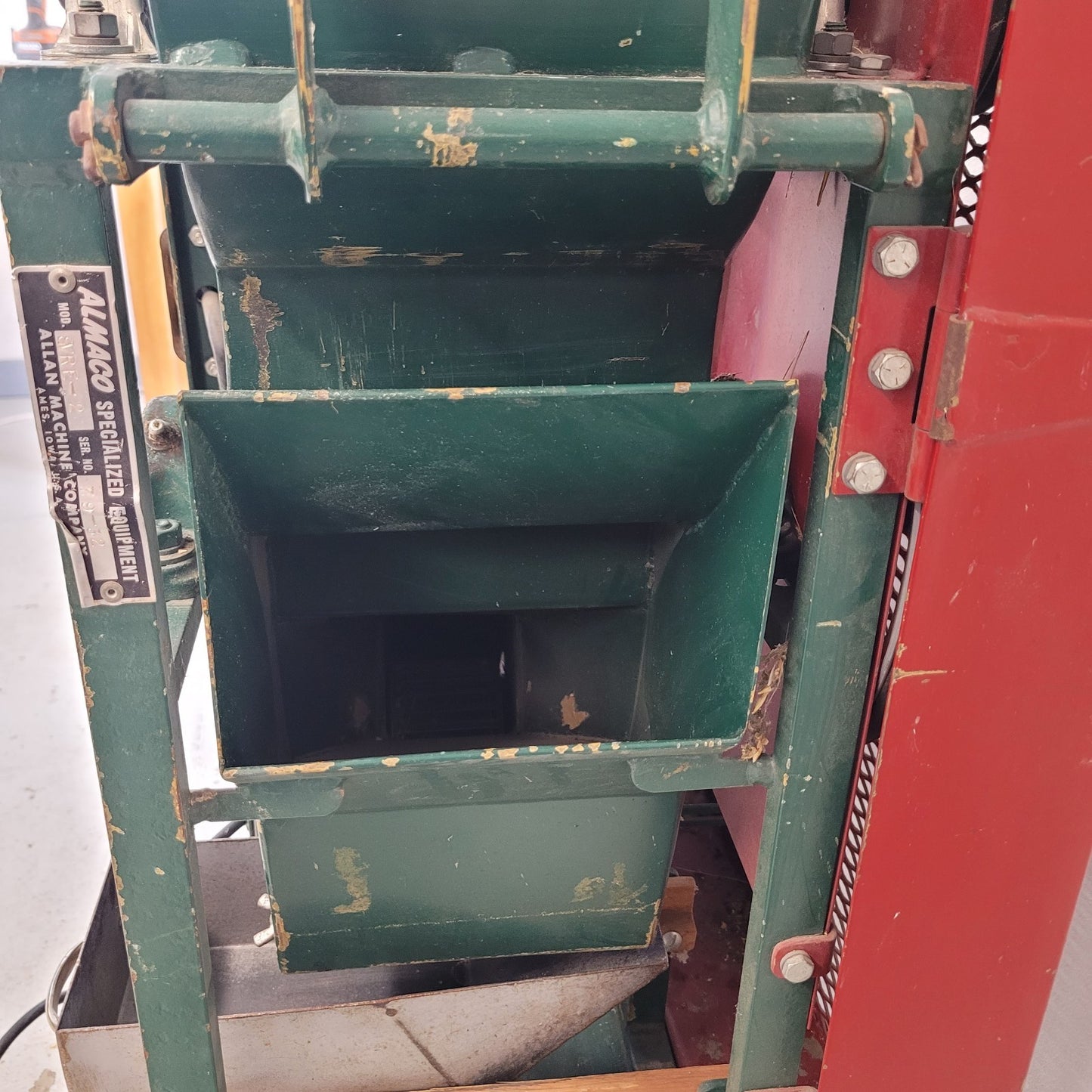 Tested ALMACO Plant & Head Thresher Vintage Seed Grain Research Thresher Cart