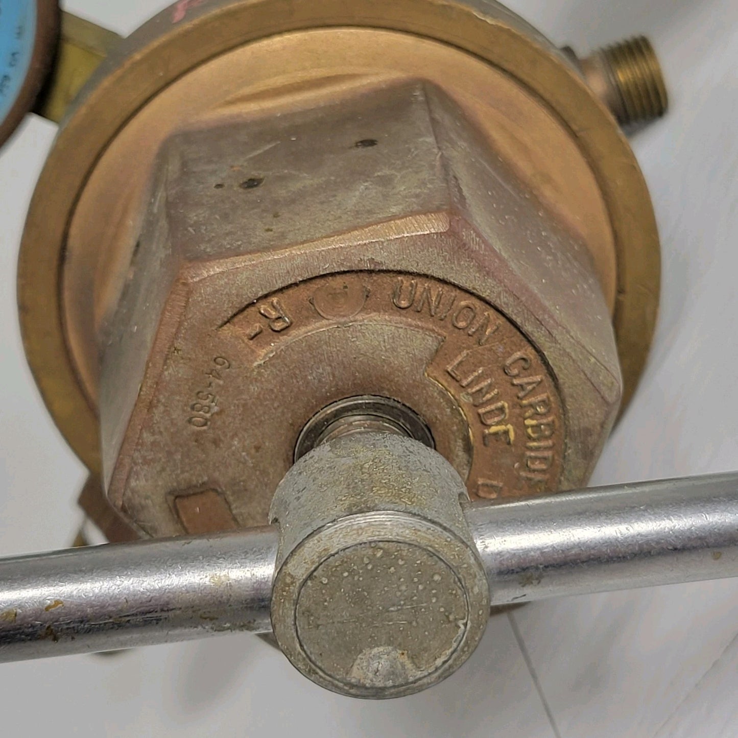 Union Carbide Linde CGA-580 Argon Nitrogen Helium Gas Regulator Dual Gauge