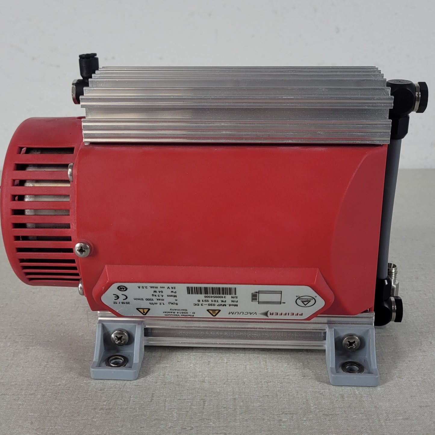 Pfeiffer MVP 030-3 DC Oil-Free Diaphragm Vacuum Pump 24V PK T01 191 B 1.2 m3/h