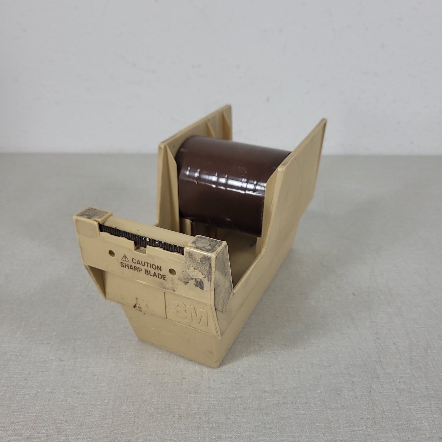 3M SCOTCH 28600 P-52 Tape Dispenser Heavy Duty Mainline P52 Made For 2" Tape