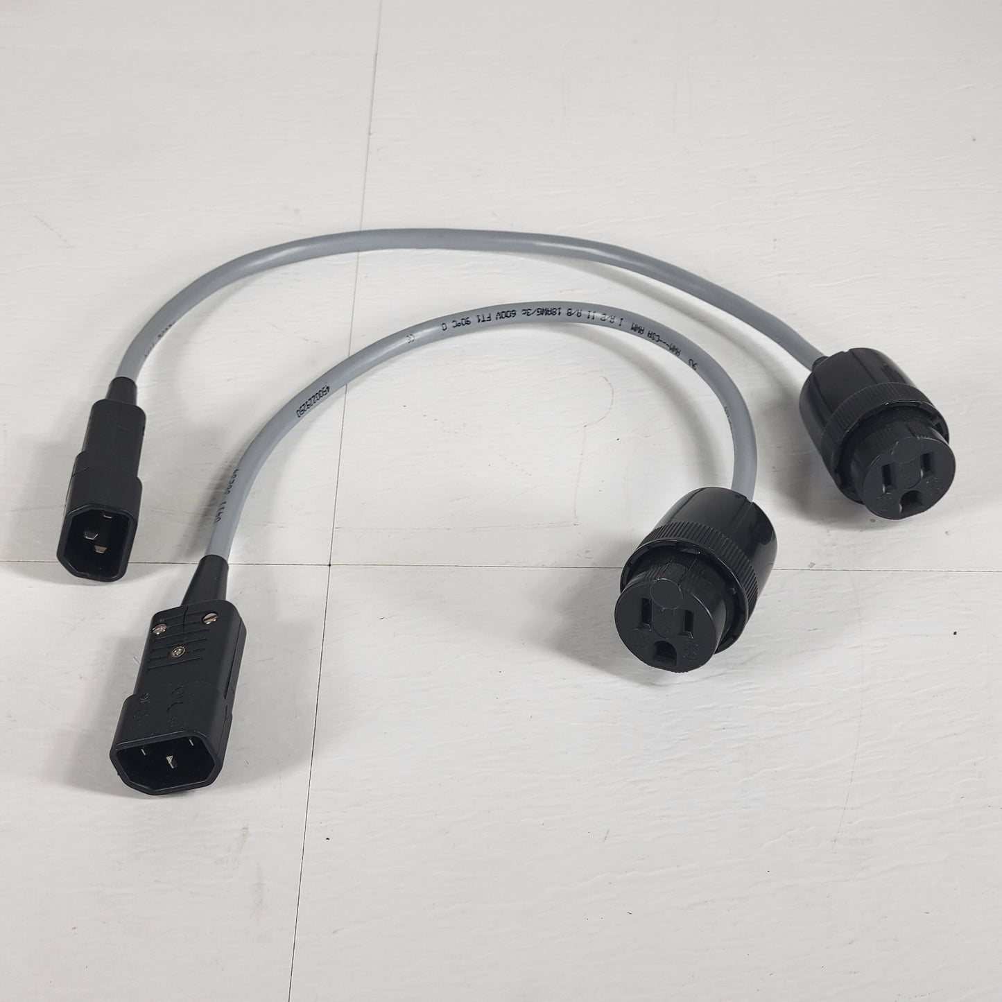 SLATER 4732 Cables C14 Male to NEMA 5-15R CSA AWM 18AWG FT1 10A Twin-Pack