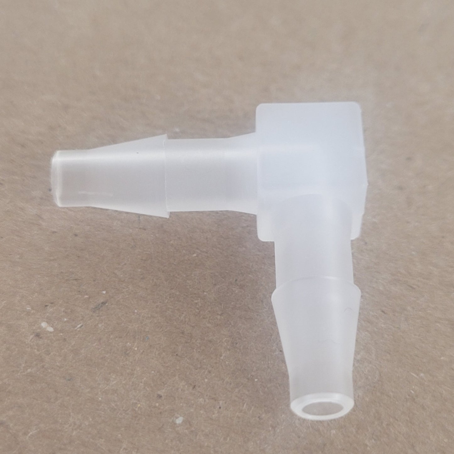 Waters WAT078865 3/16in Plastic Barbed Tube Elbow Fittings HPLC Lot of 2