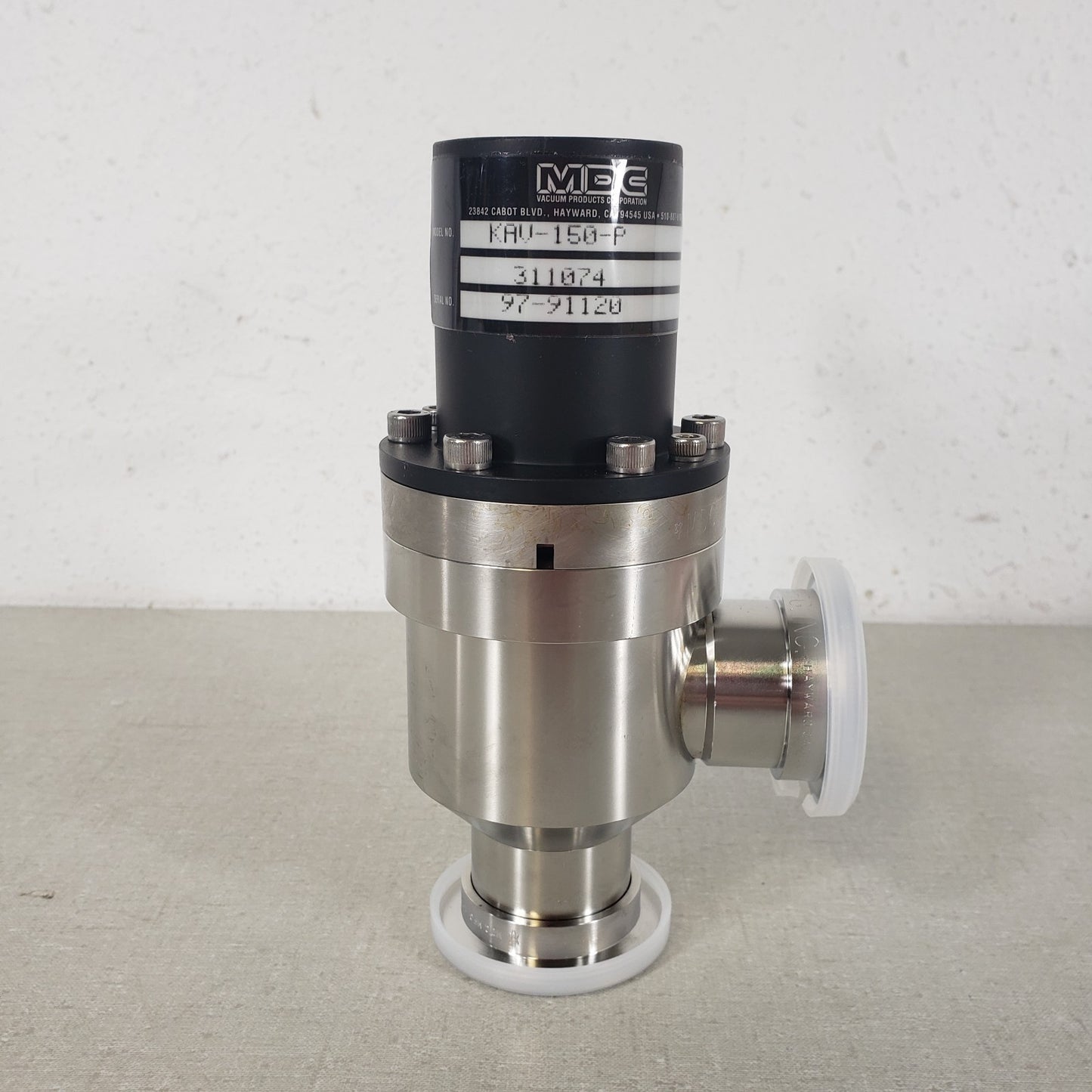 MDC KAV-150-P 311074 Pneumatic High Vacuum Angle Valve KF40 NW40 ISO-K