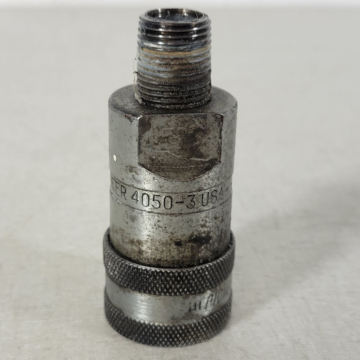Parker Pioneer 4050-3 3/8" NPTF Hydraulic Quick Coupler Female Socket 3000 PSI