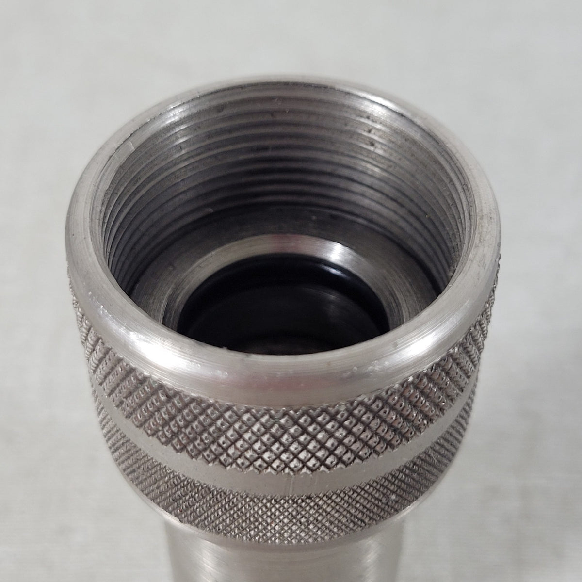 DUKES Model 302 1/2" Female NPT Hydraulic Quick Coupler Industrial