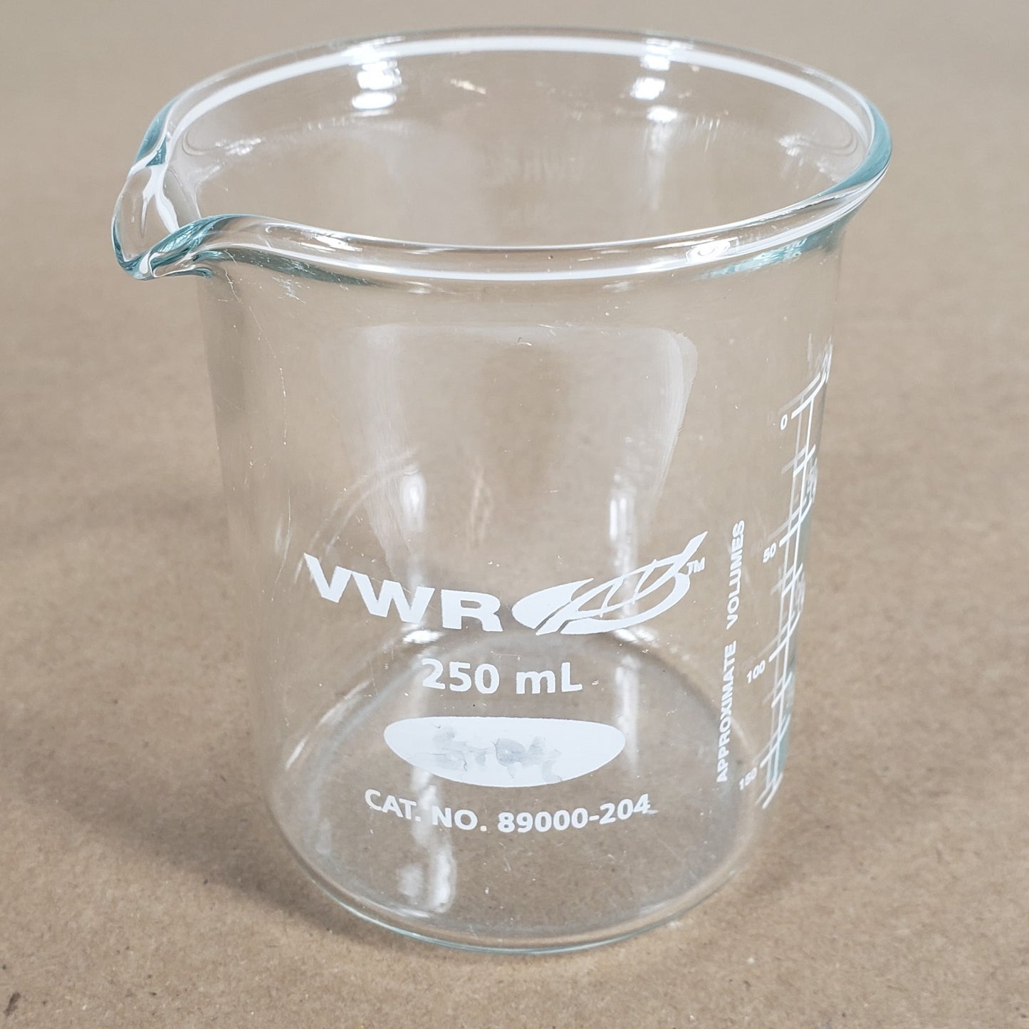 LOT of 5 VWR Glass Beakers Cat No. 89000-206 89000-204 400mL x2 250mL x3