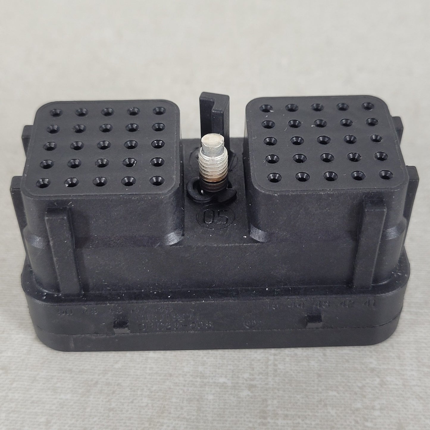 Deutsch DRC26-50S01 DRC Series 50-Way Socket Plug Connector Black w/ Yellow Cap