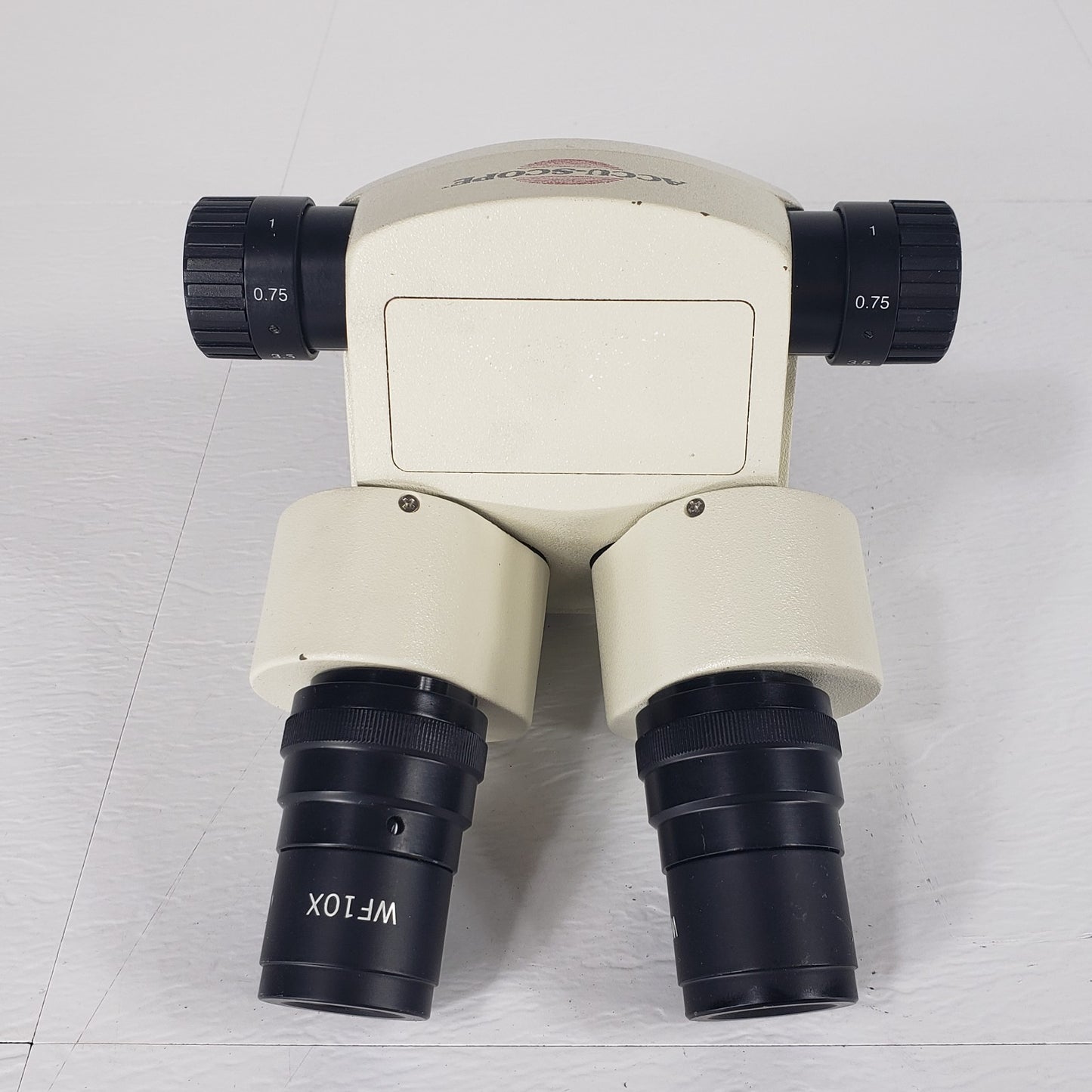 TESTED Accu-Scope Stereo Zoom Microscope WF10x Eyepieces 7.5-35x Mag. Head Only