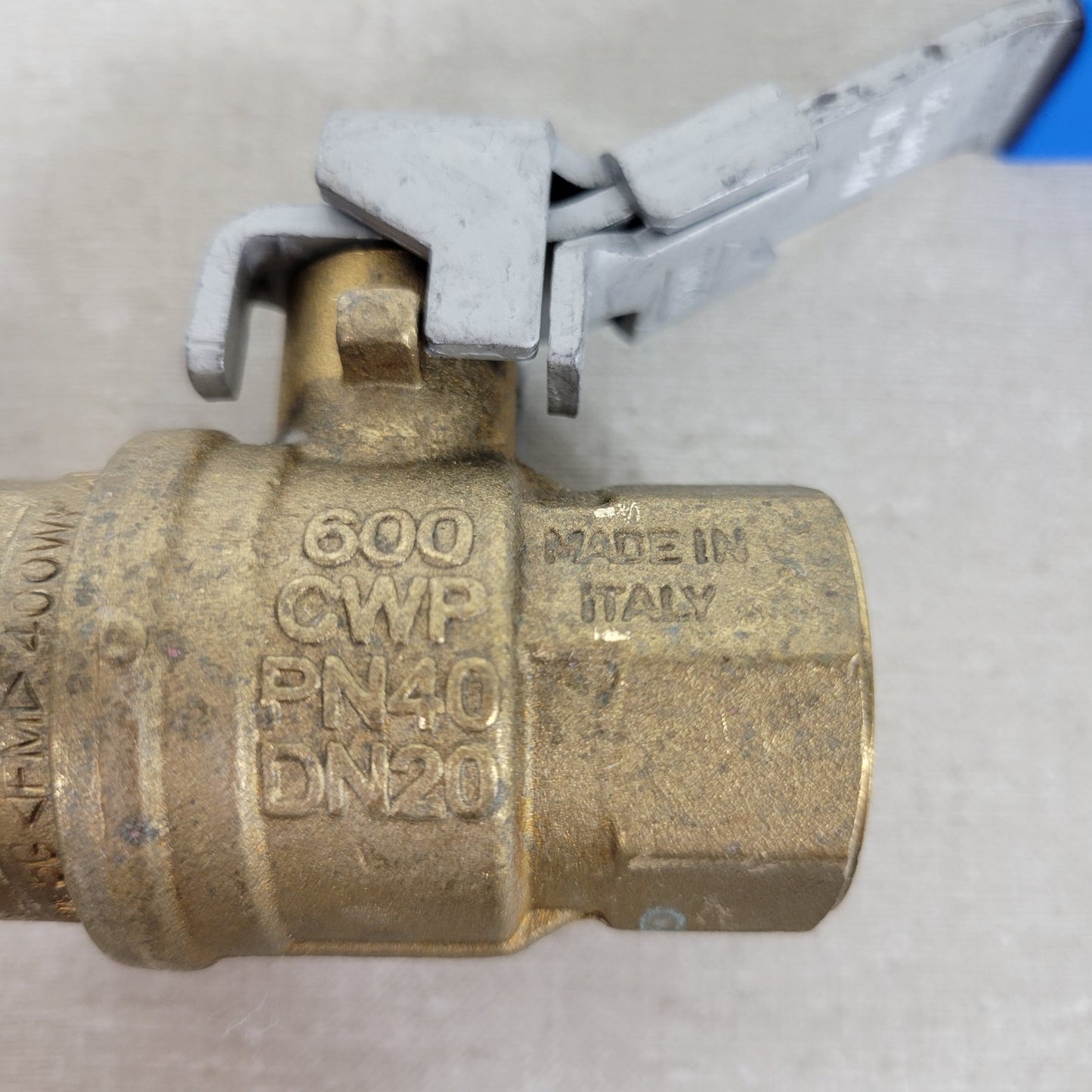 RuB S95E45 3/4" FNPT Brass Full Port Ball Valve 600 CWP Locking Handle