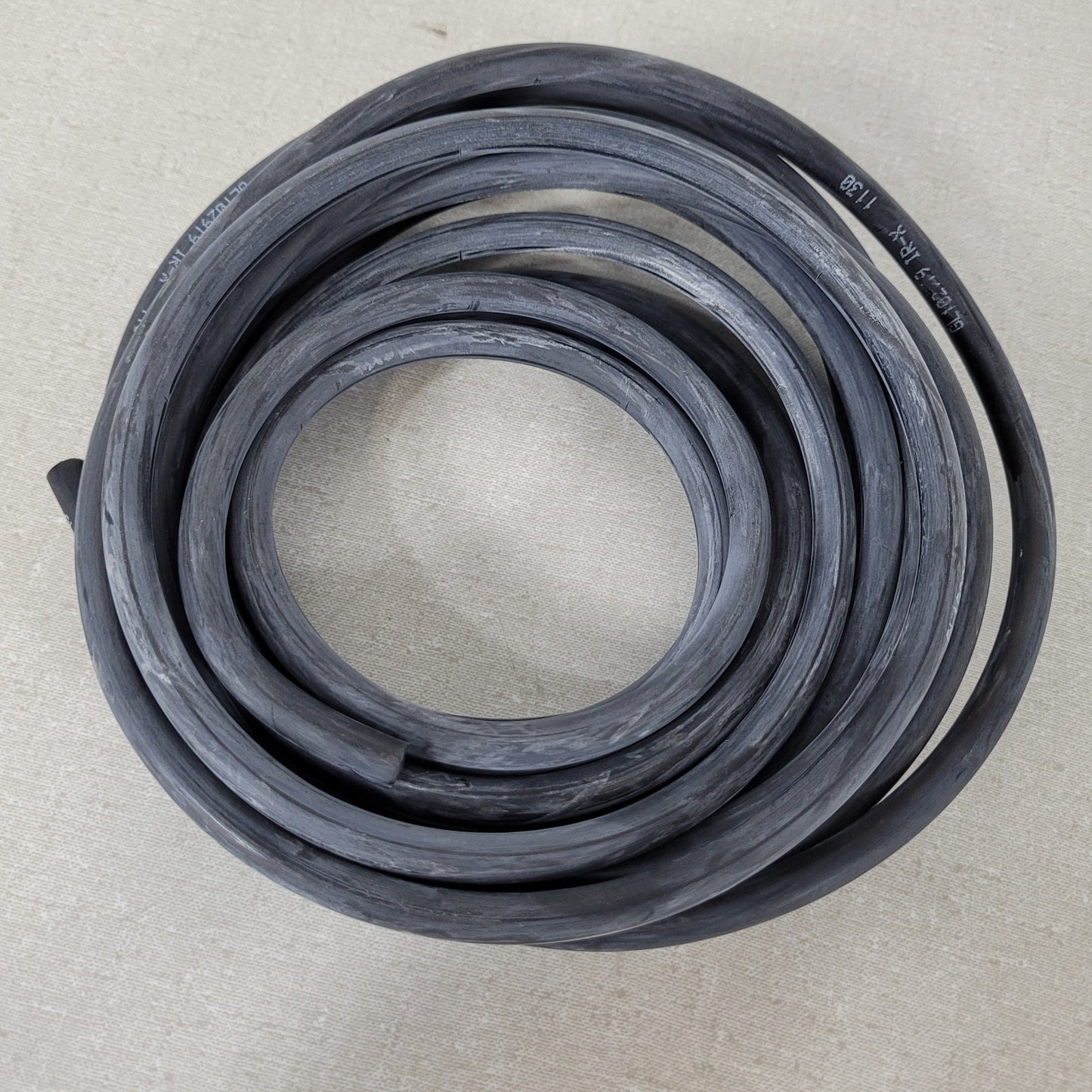 15 Foot Bobcat GL102919 IR-X 1130 Roll Black Rubber Hose Industrial Tubing