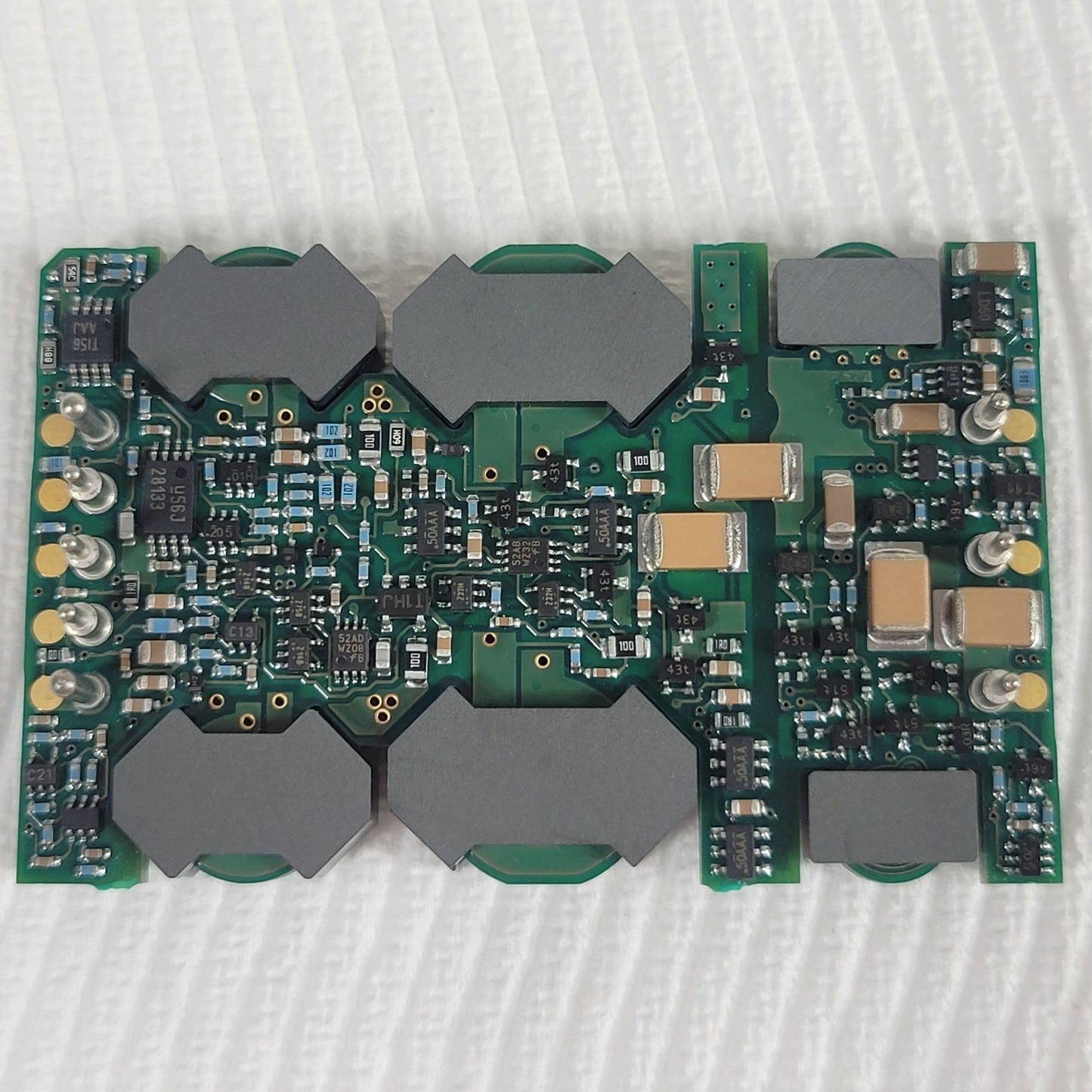 Bel Power QM48T50015-NBB0 DC-DC Converter 48V In 1.5V 50A 75W Quarter Brick