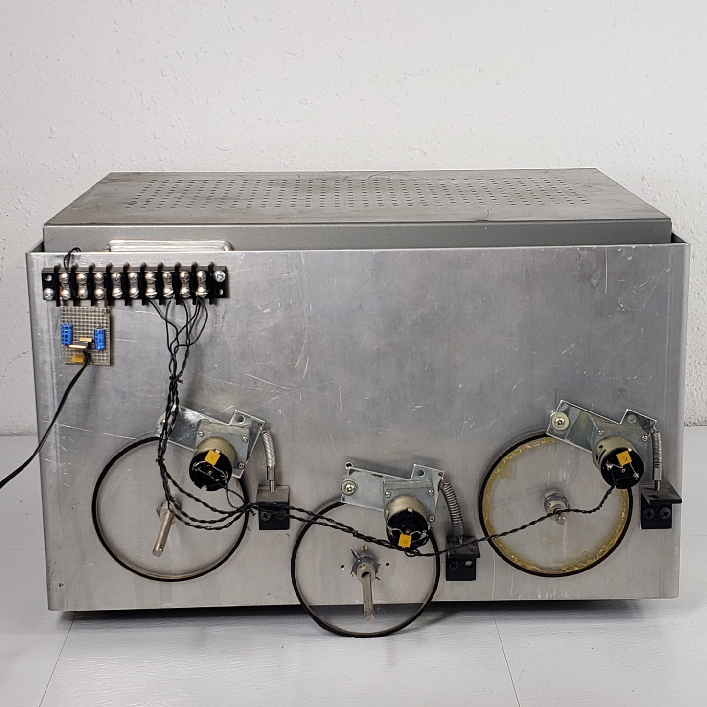 E.F. JOHNSON Viking Kilowatt Matchbox 1kW HF Antenna Tuner Balanced Line