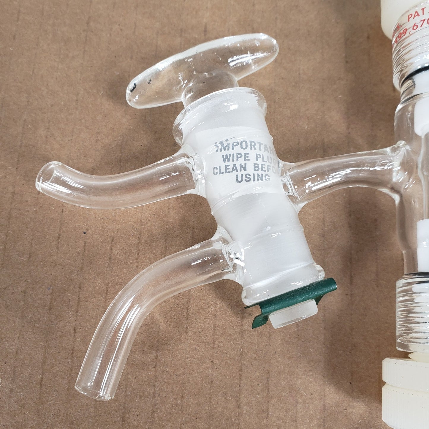 Ace Glass 3-Way Flow Control Gas Manifold For Distillation #15 Threads 24/40 CN