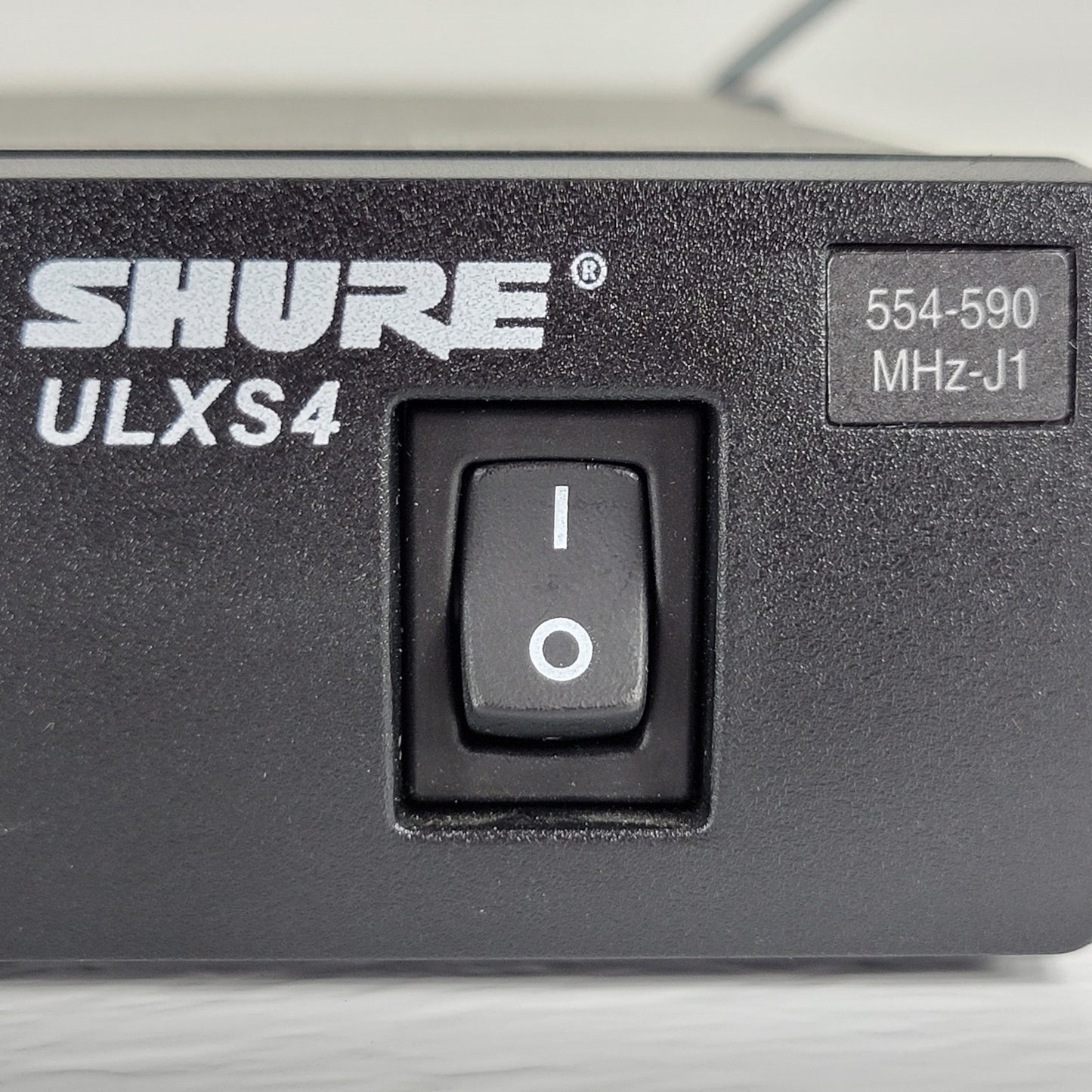 SHURE Wireless Controller ULXS4 J1 554-590MHz, Both Antennae, No Power Supply