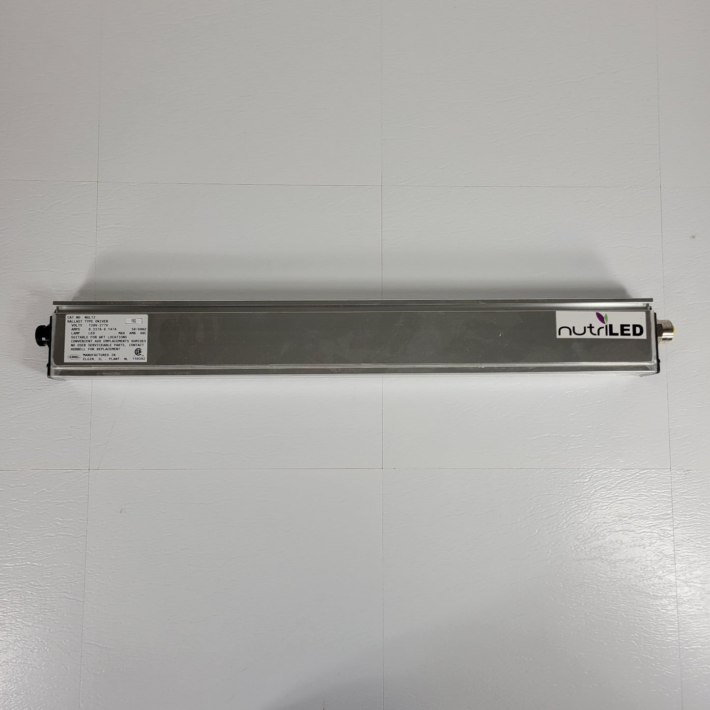 TESTED Hubbell NutriLED NGL12 24" LED Horticultural Grow Light 31W 2:1 R:B