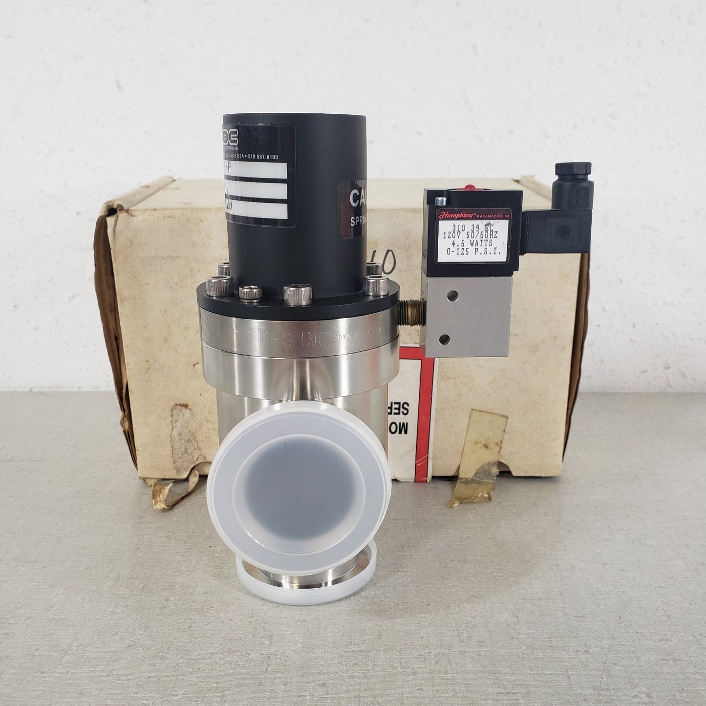 MDC KAV-150-P 311074 Pneumatic High Vacuum Angle Valve KF40 NW40 ISO-K