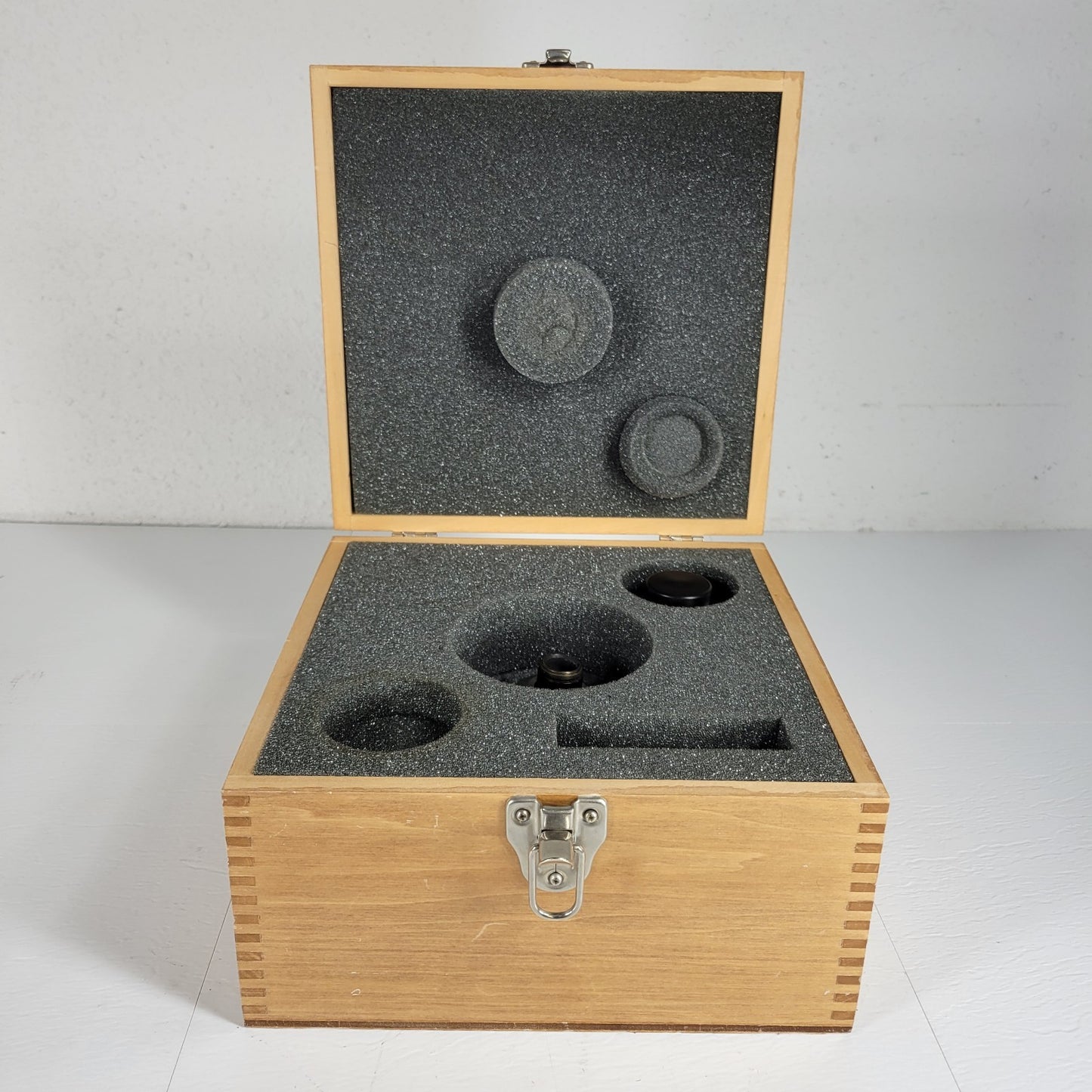 Spectra-Tech ATR 15x/25x FTIR Objective Accessory Partial Kit Case 190448