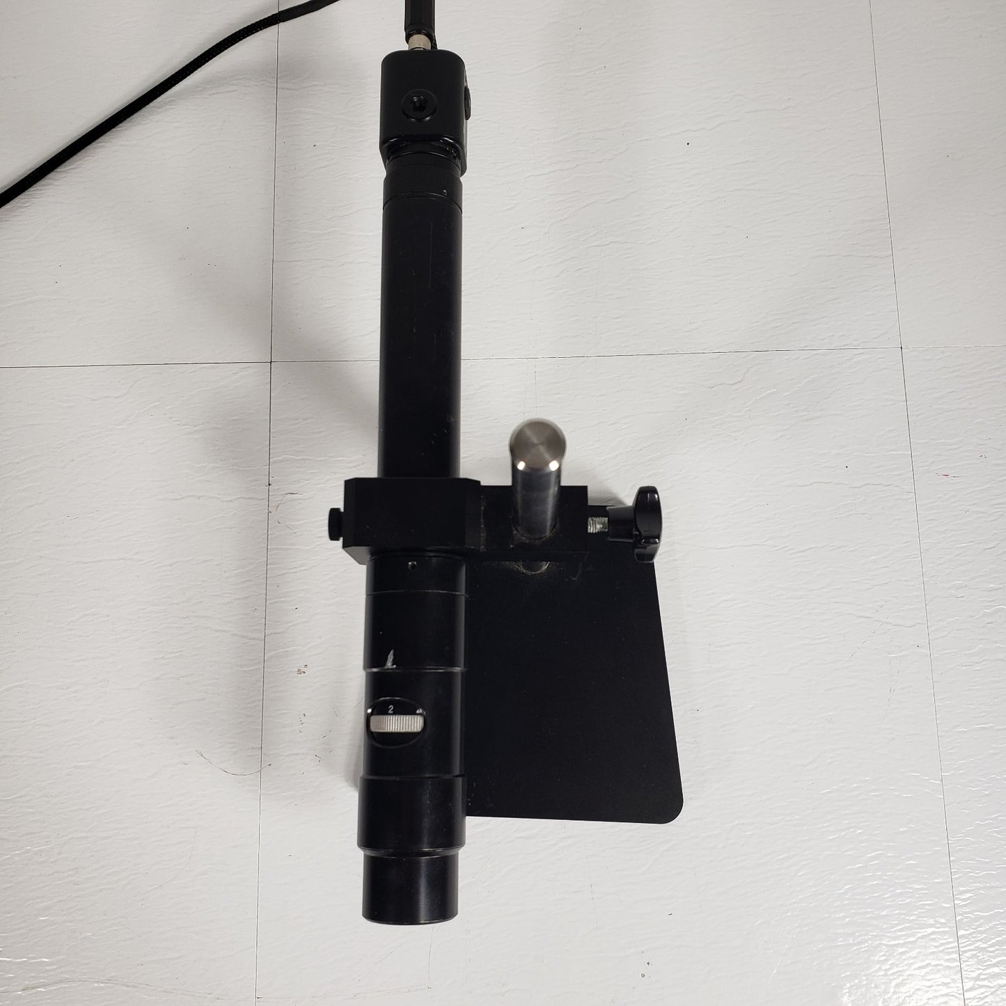 Watec WAT-902B CCD Camera w/ 0.7-4.5X VZM Zoom Lens Optical Microscope