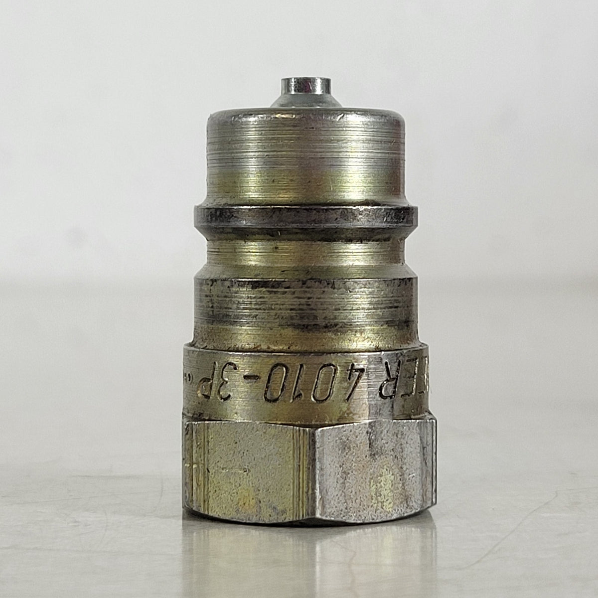 Pioneer 4010-3P 3/8" NPTF Male Hydraulic Quick Coupler Tip 3000 PSI