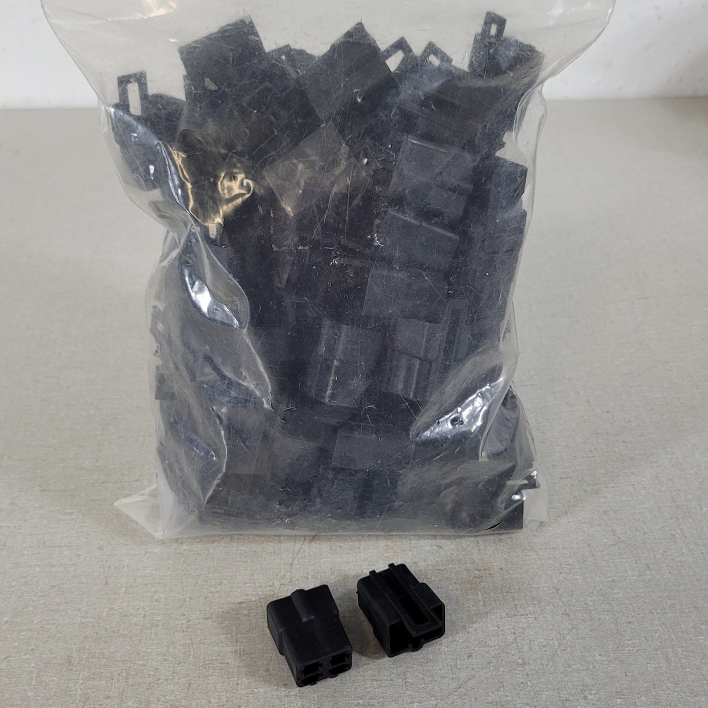 Large Mixed Lot GM Delphi Packard TE AMP Deutsch Connectors Terminals