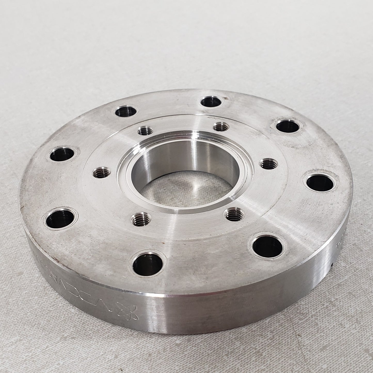 MDC 4.5in CF to 2.75in CF Zero Length Reducer DN63CF DN40CF UHV Stainless