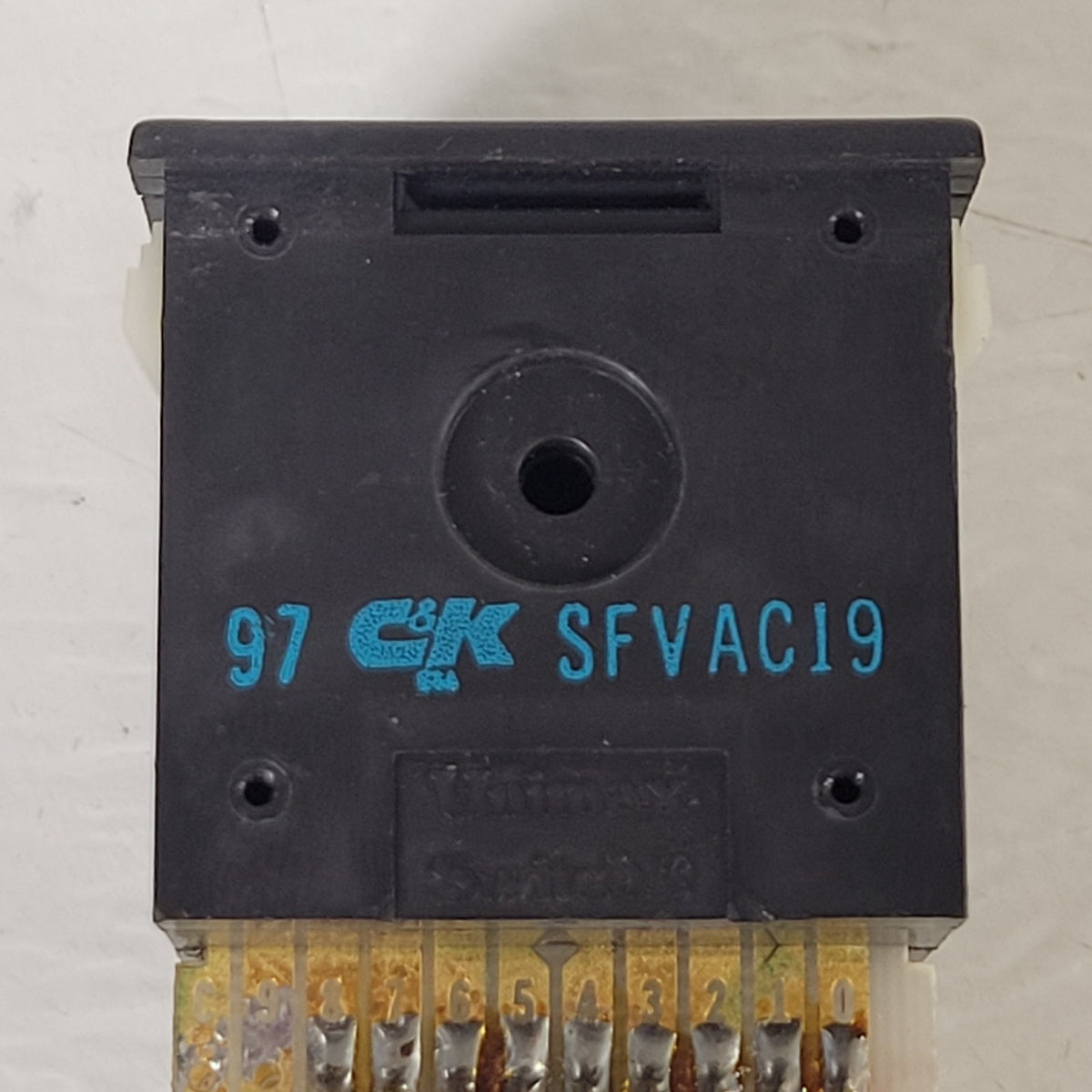 C&K SFVAC19 3-Digit 0-9 Decimal Thumbwheel Selector Switch Panel Mount